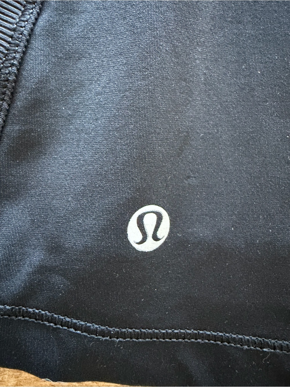Lululemon Black Cross-Back Ruched Tank Top Size 6 SO CUTE!!! - Picture 3 of 4